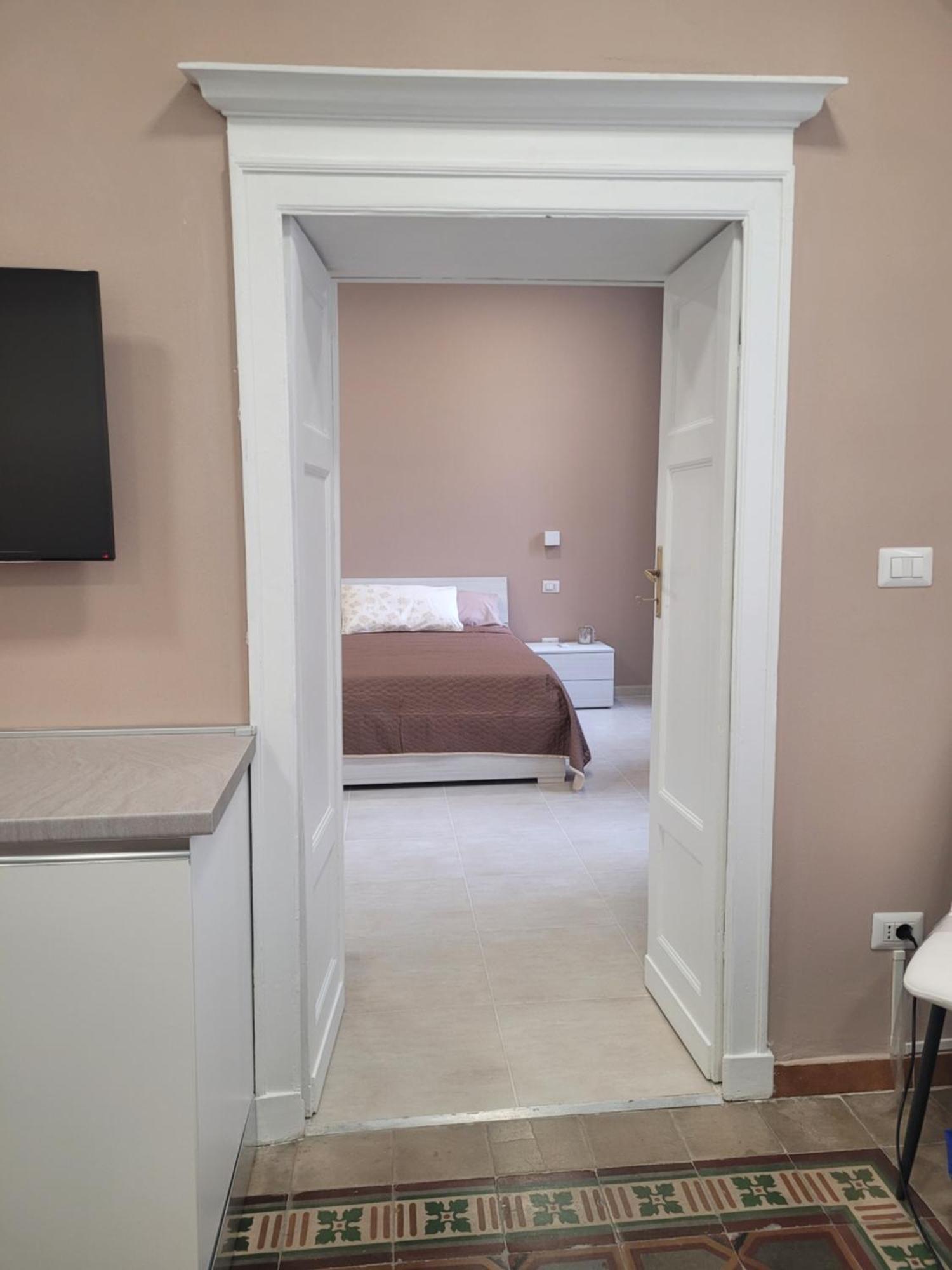 Domo Azuni Apartment ซัสซารี ภายนอก รูปภาพ