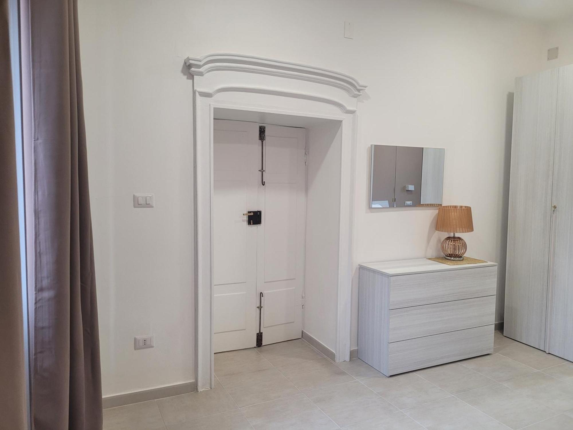 Domo Azuni Apartment ซัสซารี ภายนอก รูปภาพ