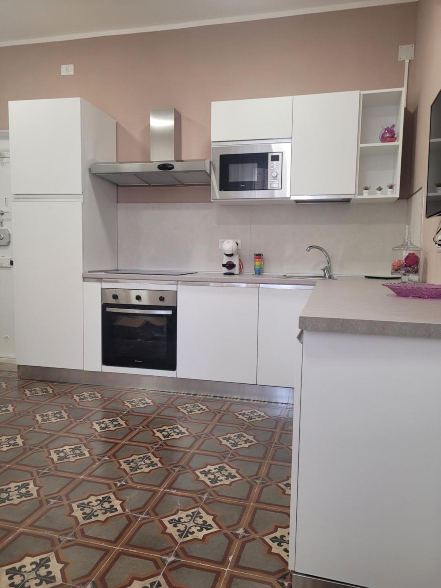 Domo Azuni Apartment ซัสซารี ภายนอก รูปภาพ